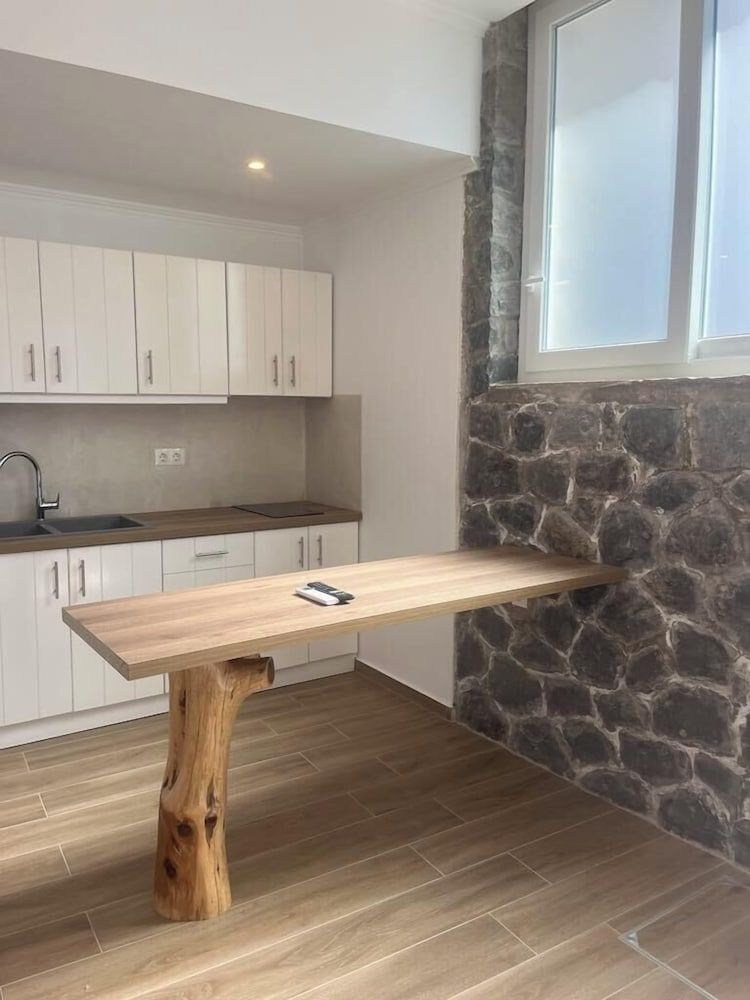 Milesian Suites Comfort Studio 5