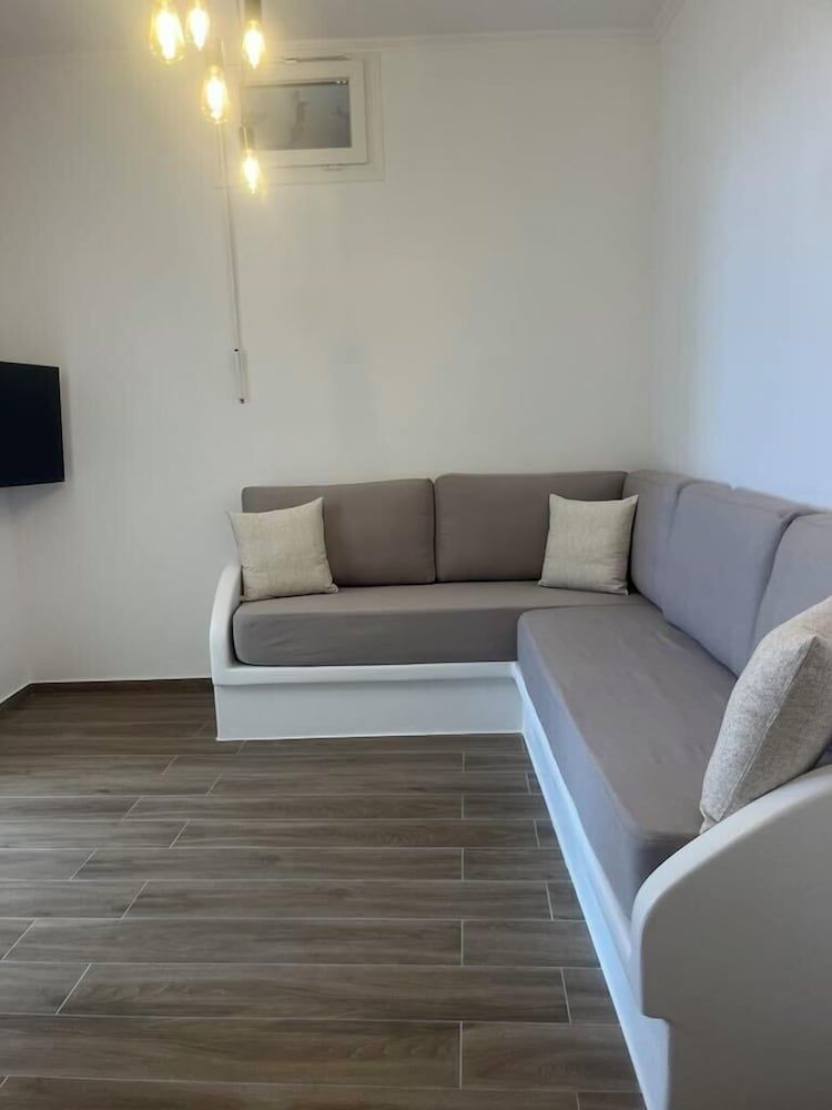 Milesian Suites Comfort Studio 7