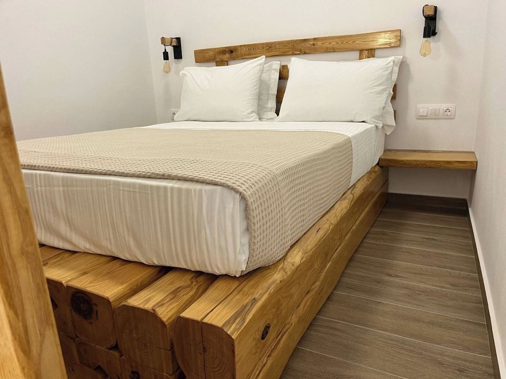 Milesian Suites Comfort Studio 2