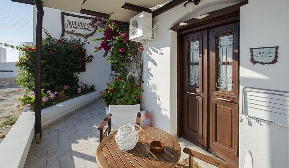 undefined Niriides studios 9