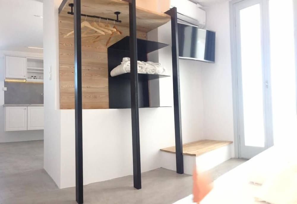 L' arco Milos Suite Apartment, 2 Bedrooms, Partial Sea View 10