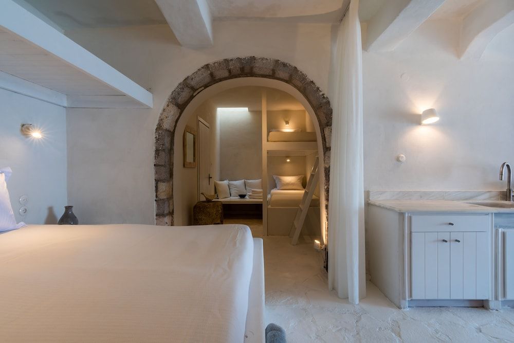 undefined Neosikos AmazingBeach House Milos Island 7
