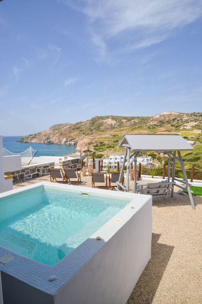 undefined Avgerinos Deluxe Rooms 2