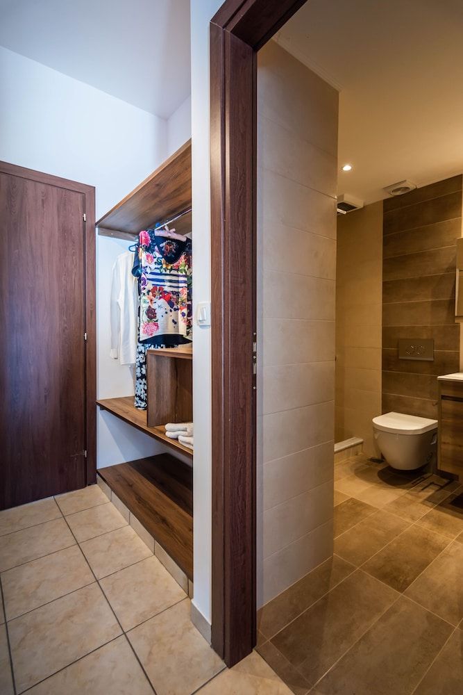 Play On The Sand Superior Studio Suite 10