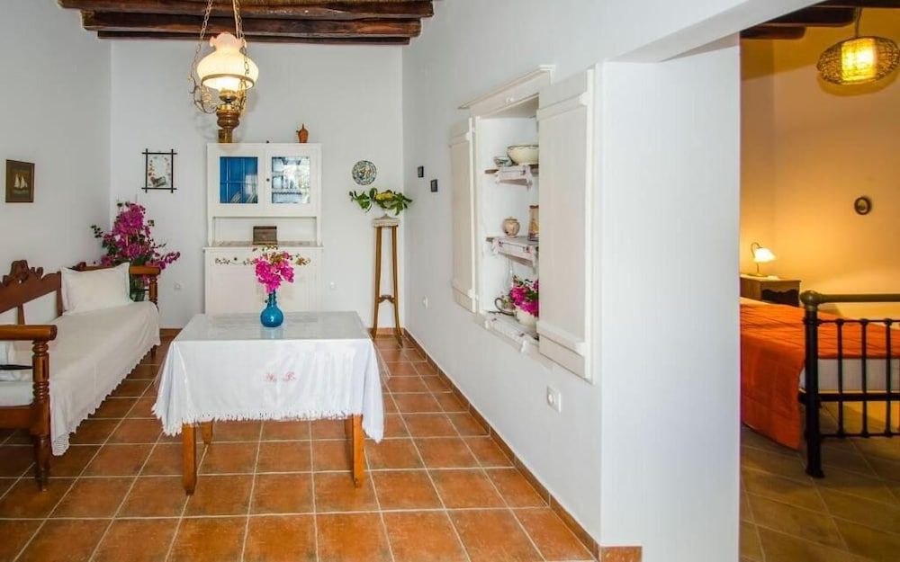 undefined Villa Maria 10