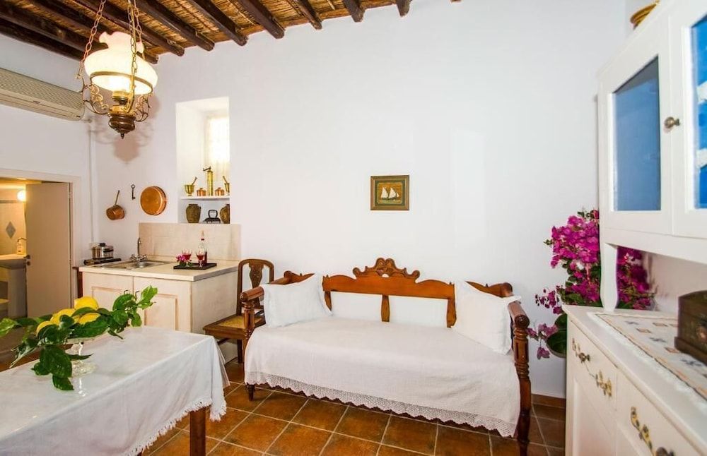 undefined Villa Maria 5