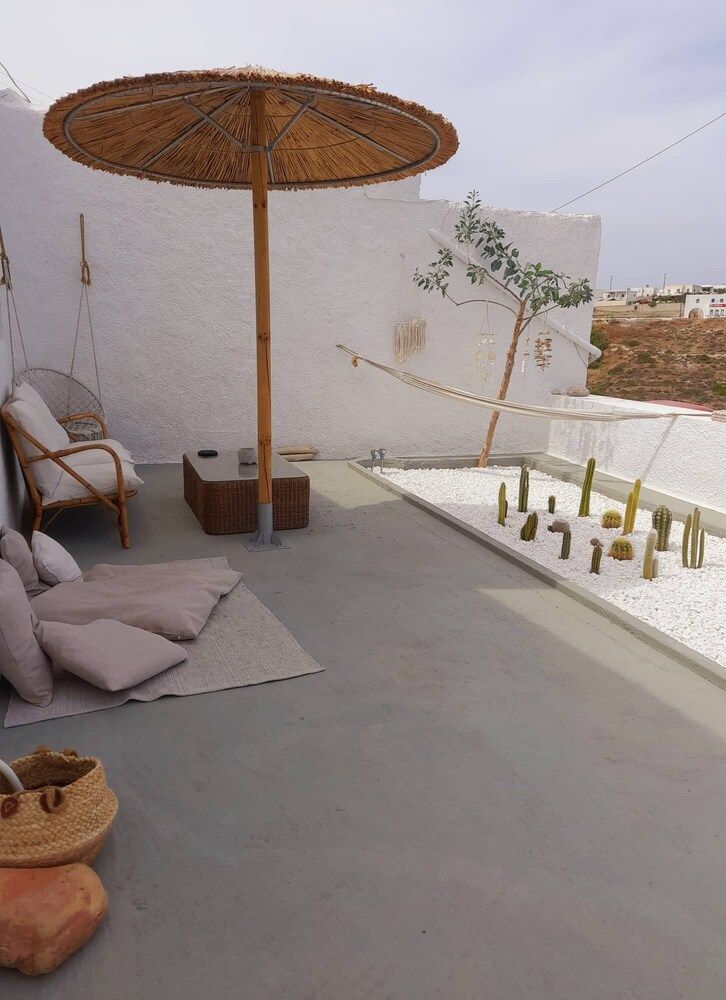 undefined Salty Caves Apartments Milos