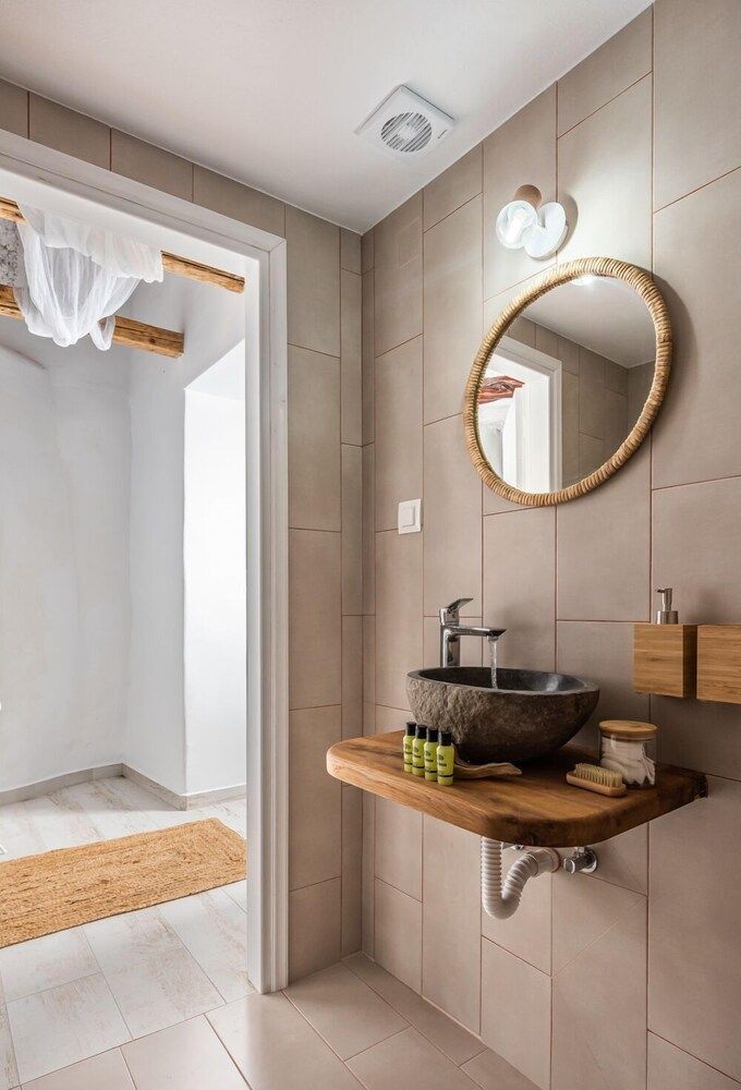 Salty Caves Apartments Milos Apartment 13