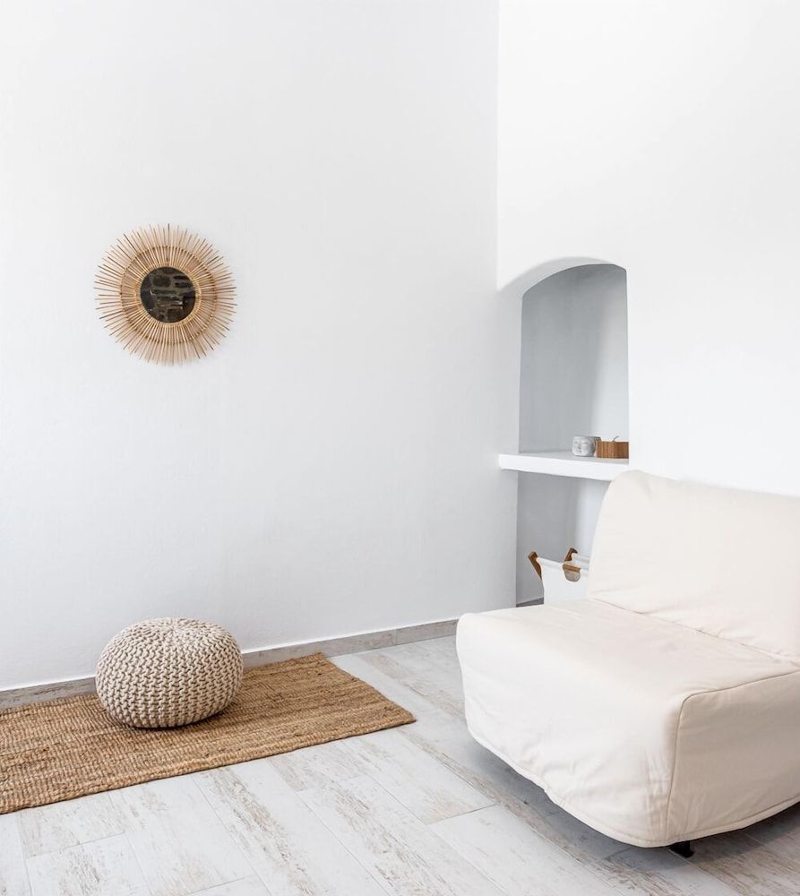 Salty Caves Apartments Milos Executive Apartment 12