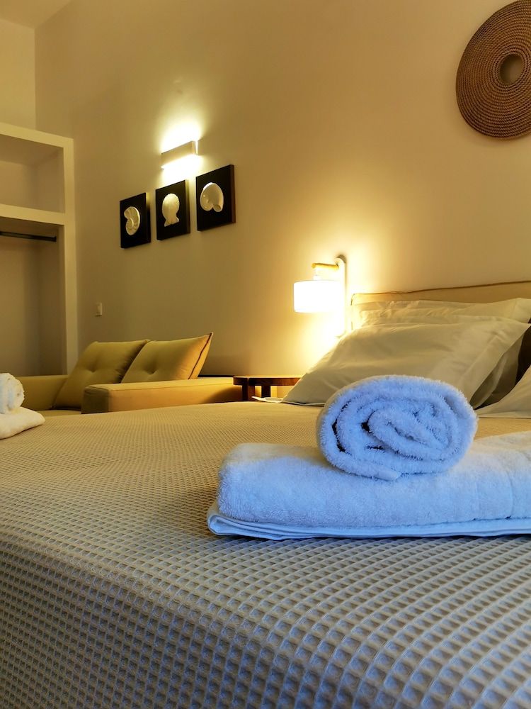 Kallisto Rooms Family Apartment, 1 Queen Bed with Sofa bed, Balcony, Sea View (Room 3) 3