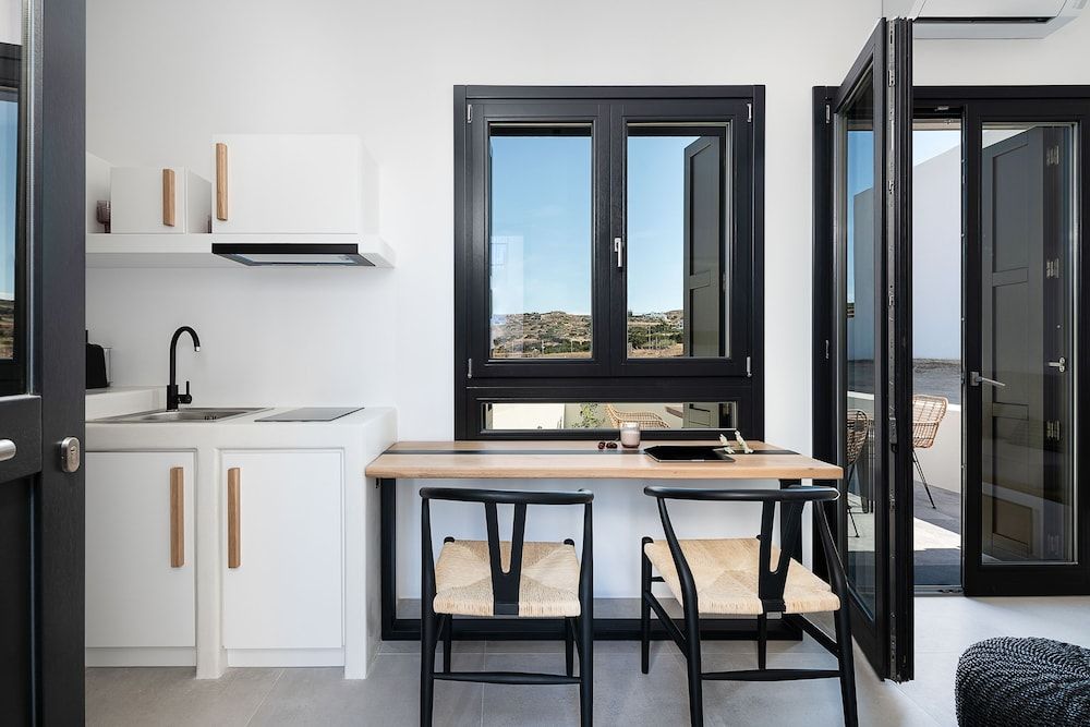 Athina Milos Suites Firopotamos Smart Suite 28