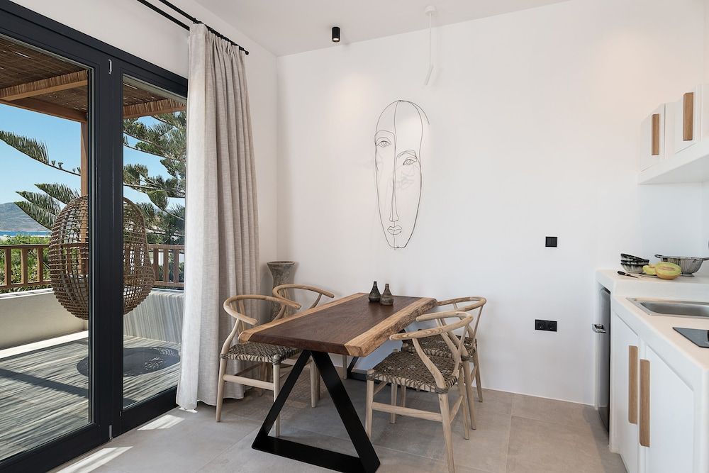 Athina Milos Suites Kleftiko Smart Suite 55