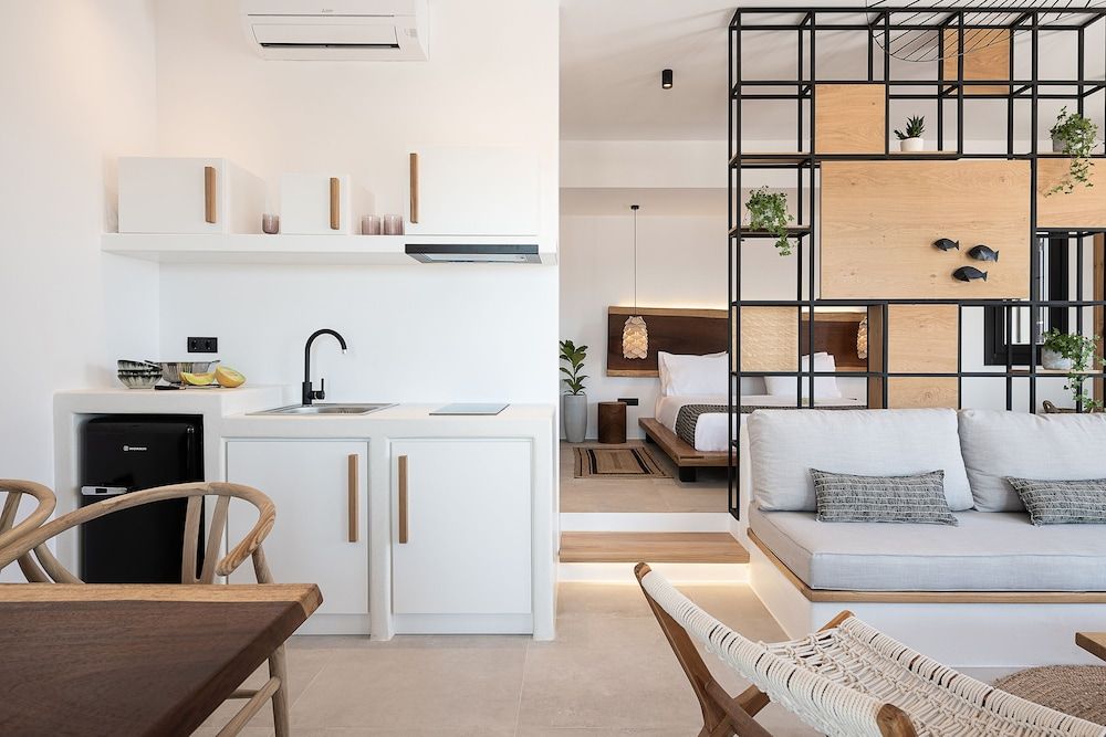 Athina Milos Suites Kleftiko Smart Suite 14