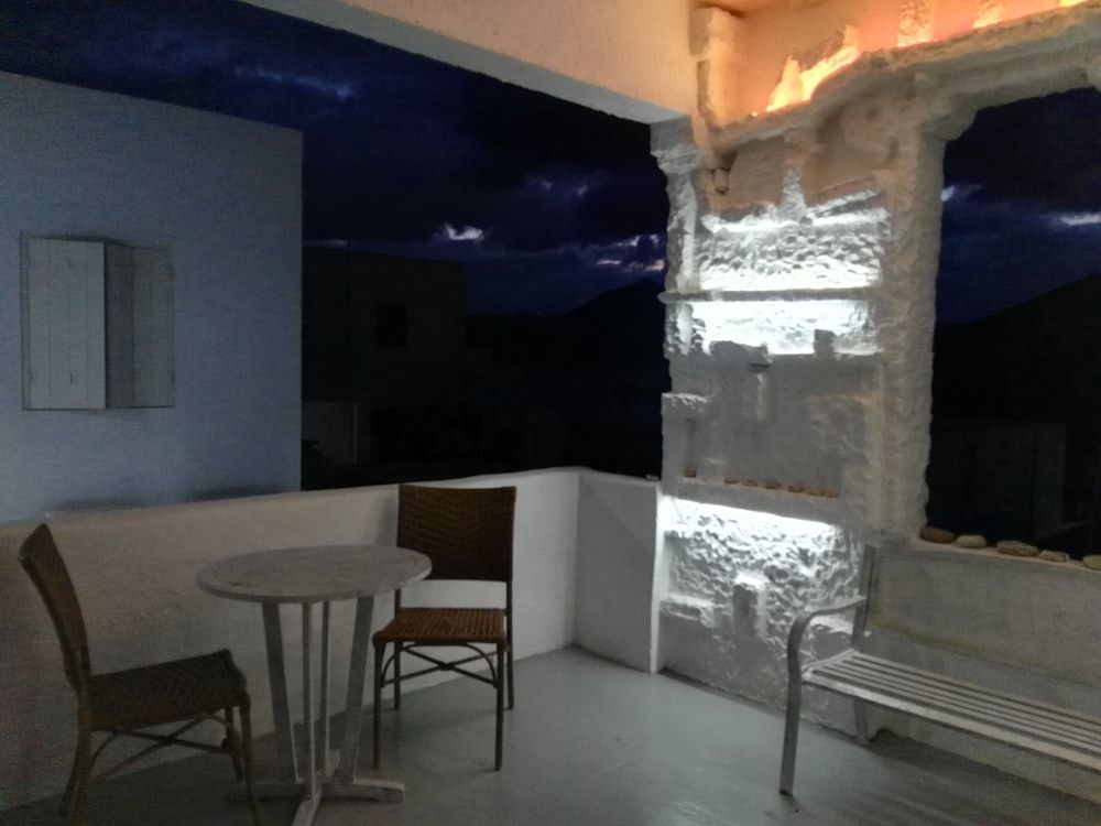 undefined Moments rooms 6