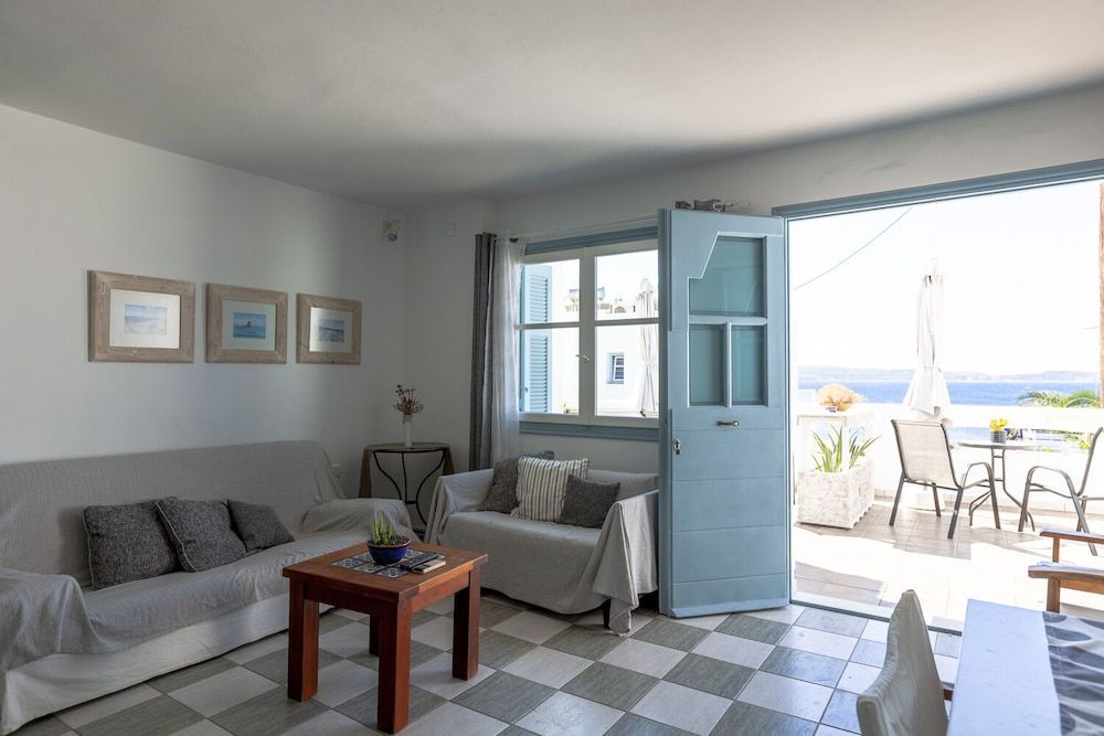 undefined Emily Suites 5