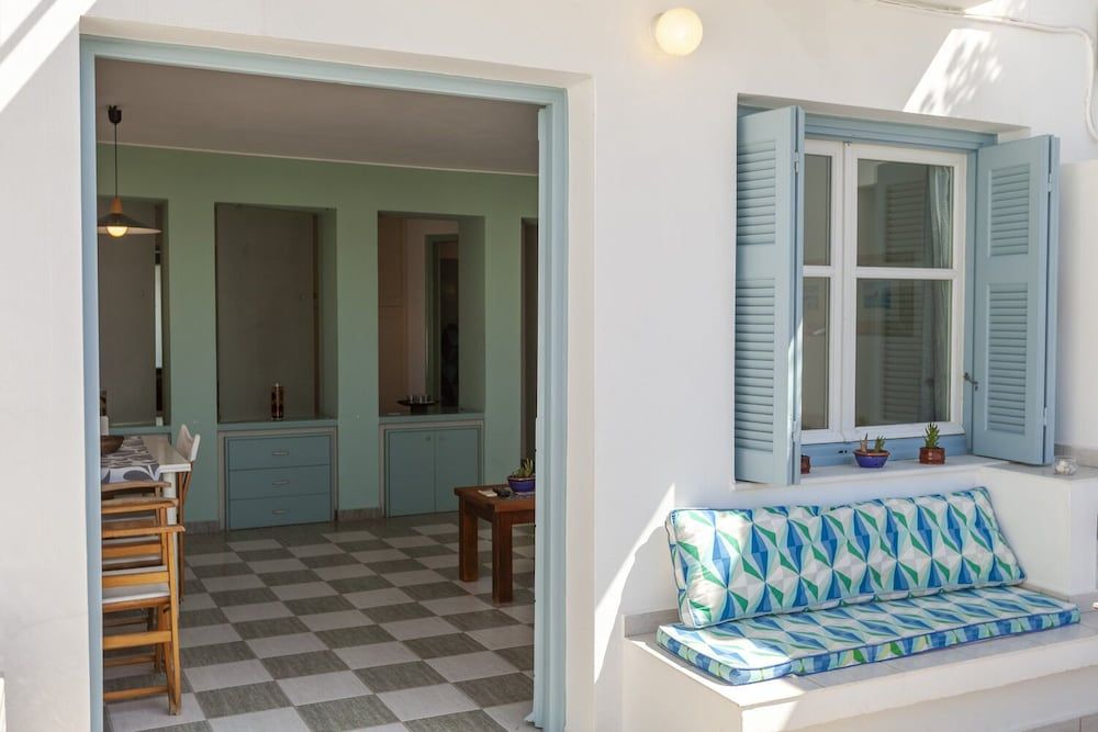 undefined Emily Suites 6