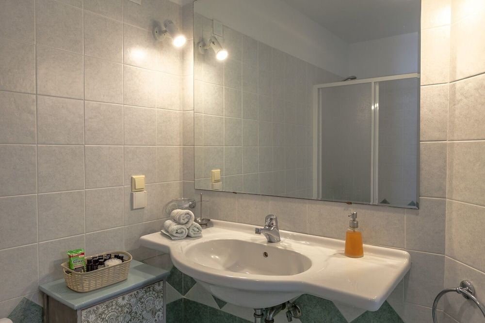 undefined Emily Suites 10