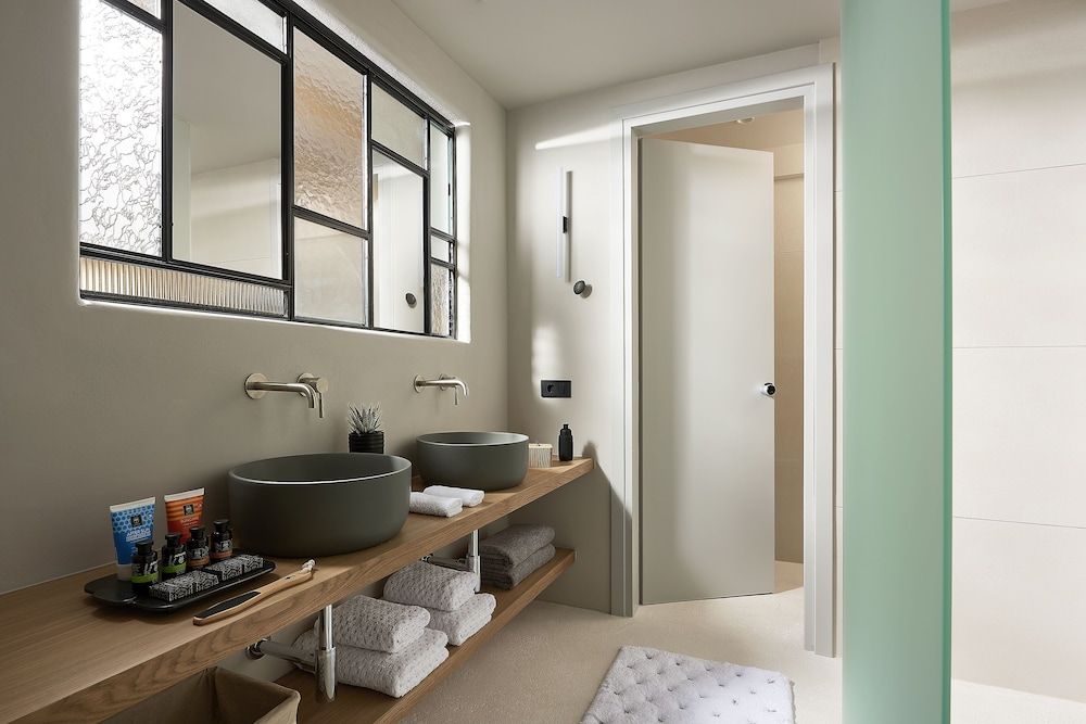 Cave Suites Superior Room, Private Pool, Sea View 39