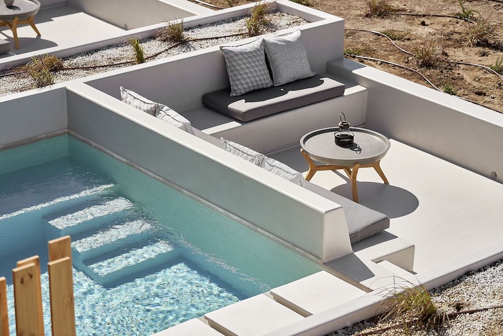 Cave Suites Superior Room, Private Pool, Sea View 11