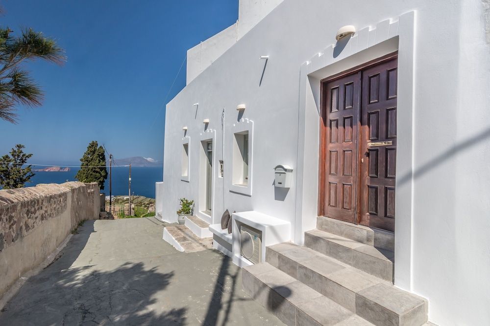 undefined Sunset Plaka 6