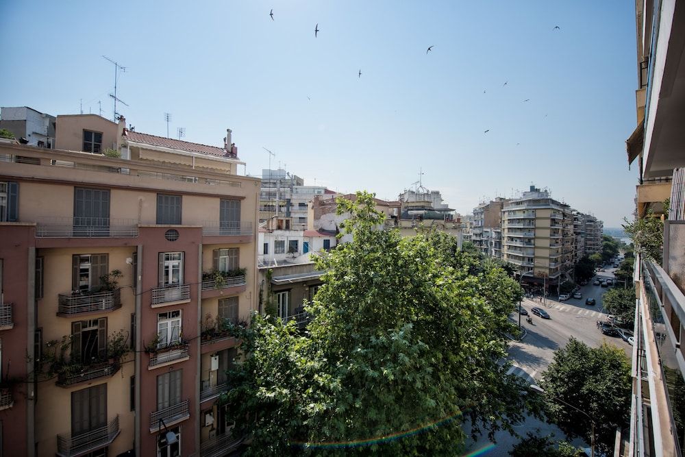 Art Maison Apartment, 2 Bedrooms 9