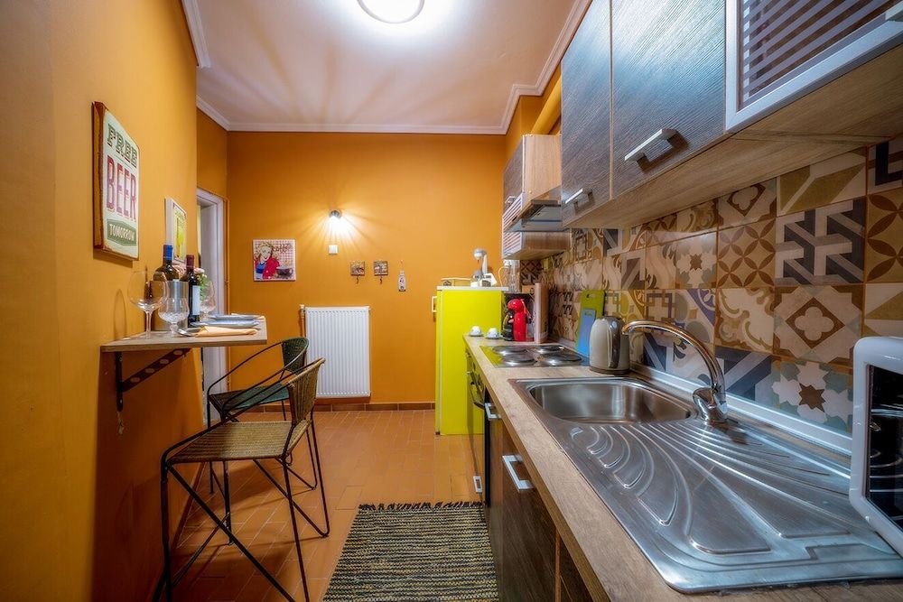 undefined Kentrikon Deluxe Apt Must 3