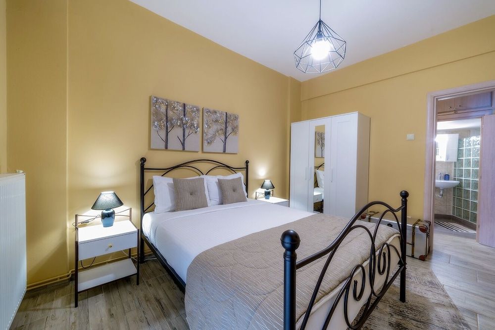 Kentrikon Deluxe Apt Must Deluxe Apartment (Kentrikon) 9