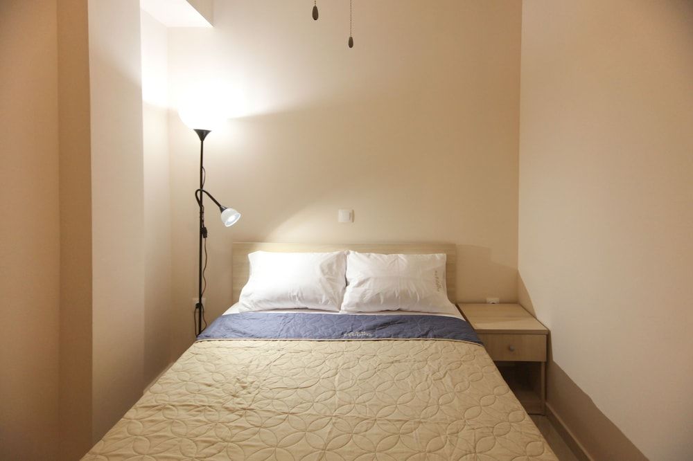 undefined G&M Luxury Studios 8