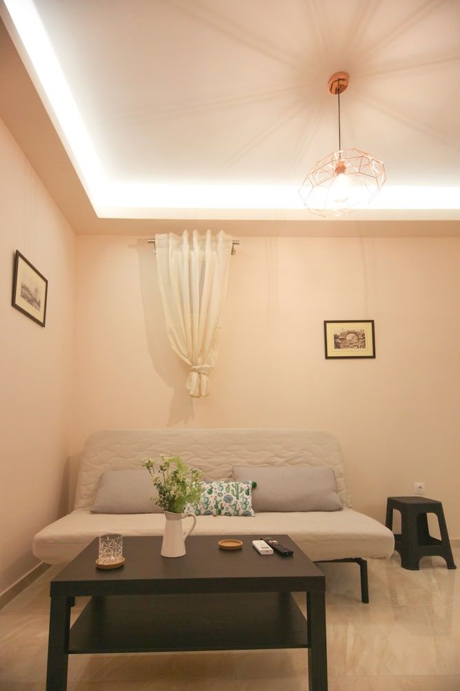 G&M Luxury Studios Apartment, 1 Bedroom (#6) 11