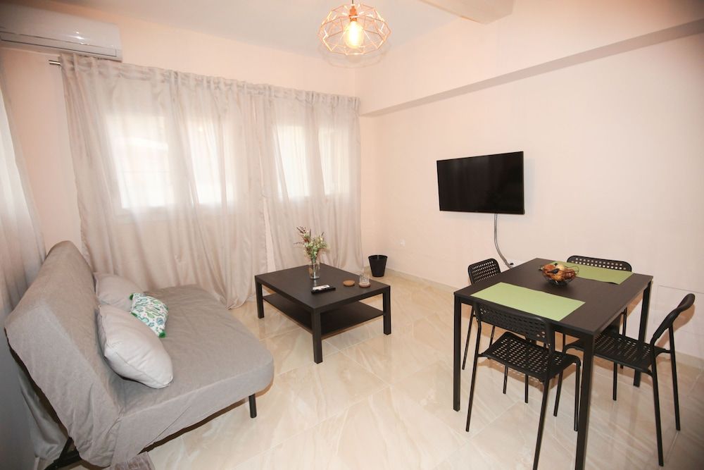 G&M Luxury Studios Apartment, 1 Bedroom (#5) 6