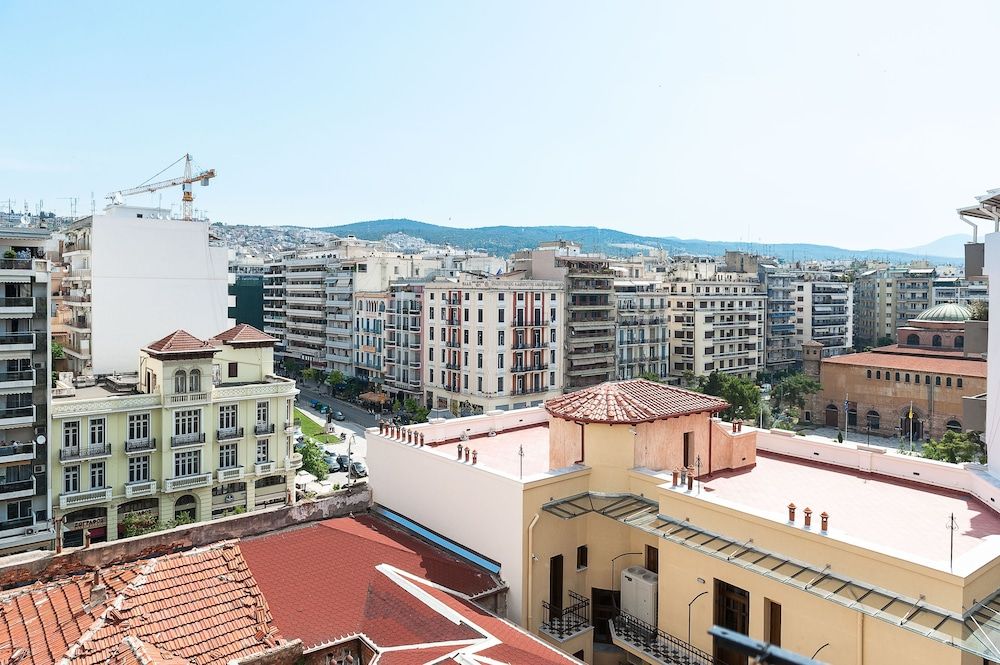 Maison Penthouse Apartment, 2 Bedrooms 32