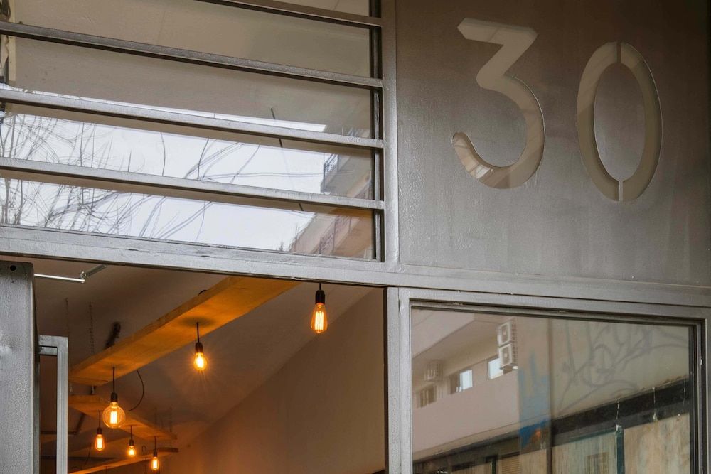 undefined Evel's Home Suites 7