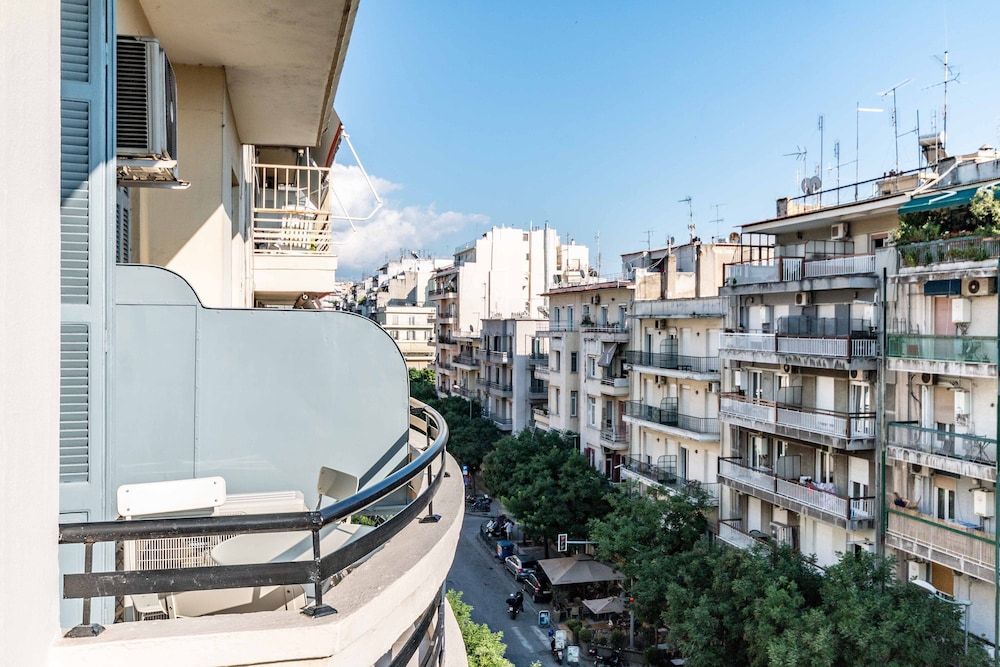 halu! Stylish & Bright Centre Home Superior Apartment, 2 Bedrooms 10