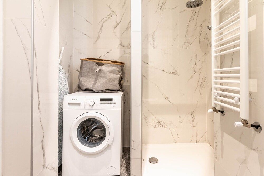 halu! Stylish & Bright Centre Home Superior Apartment, 2 Bedrooms 11