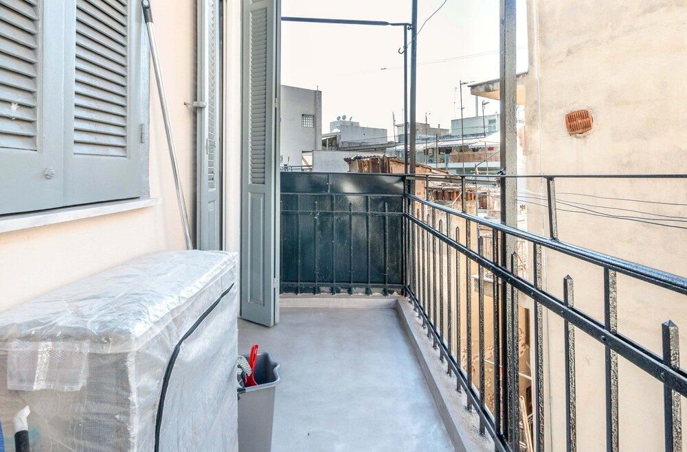 undefined halu! Stylish & Bright Centre Home 10