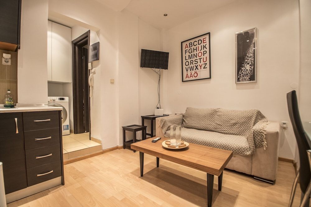 undefined Octagon Apartments Nilie HospitalityMGMT