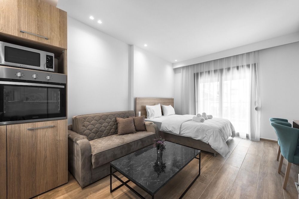 undefined Penthouse Level 8 Nilie Hospitality MGMT