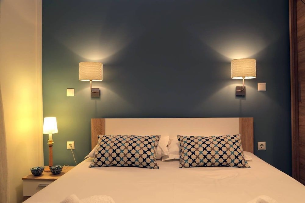 undefined Stylish Modern Apartment 2