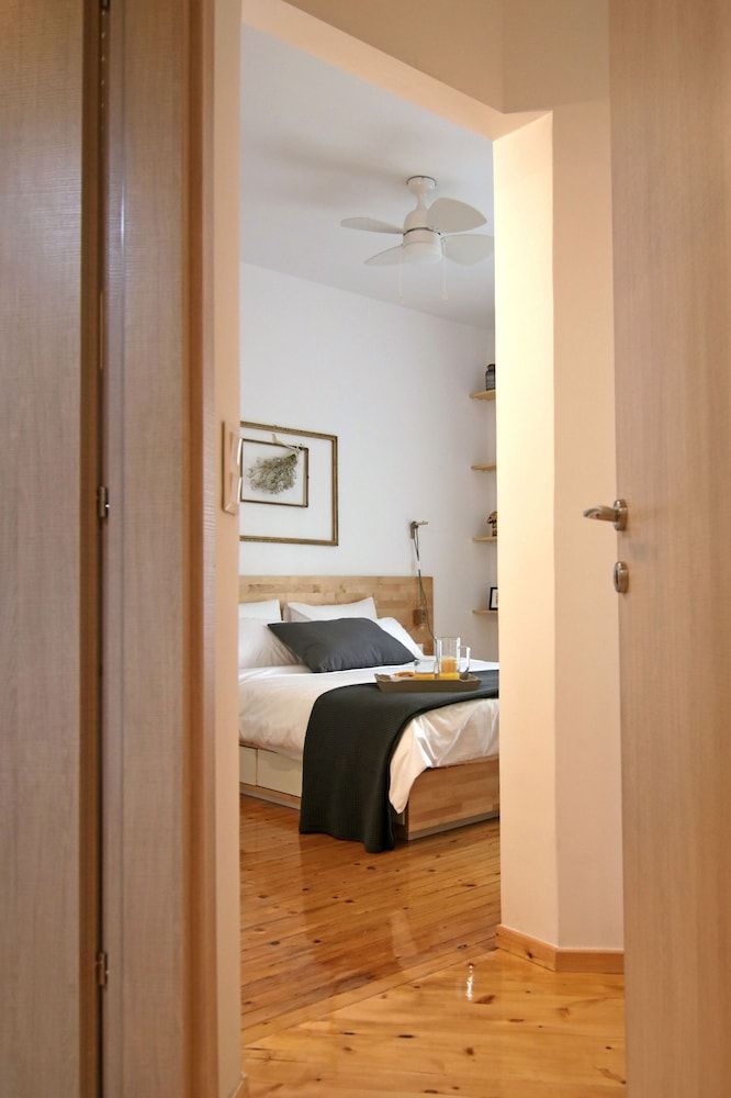 undefined The 4 Travellers Thessaloniki 8