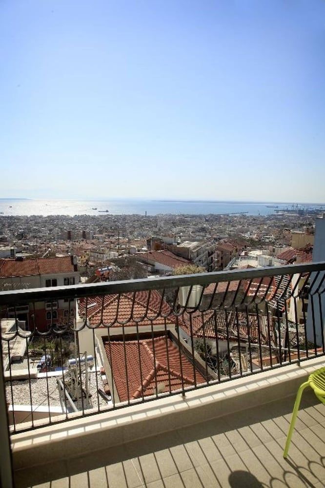 undefined Best View of Thessaloniki Town 2