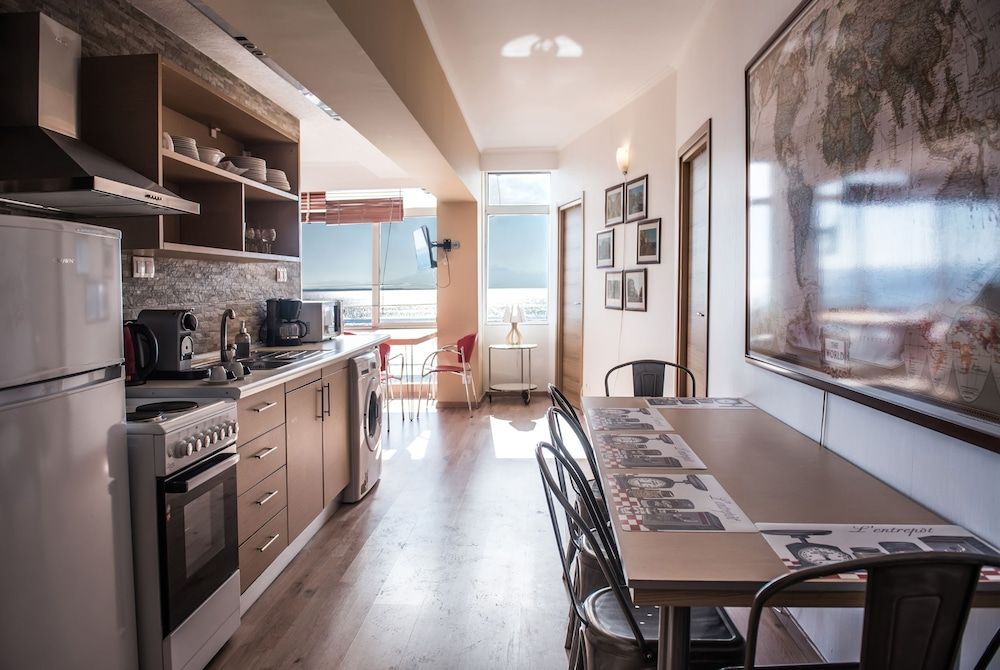 undefined Morrison Apt by halu! Apartments 6