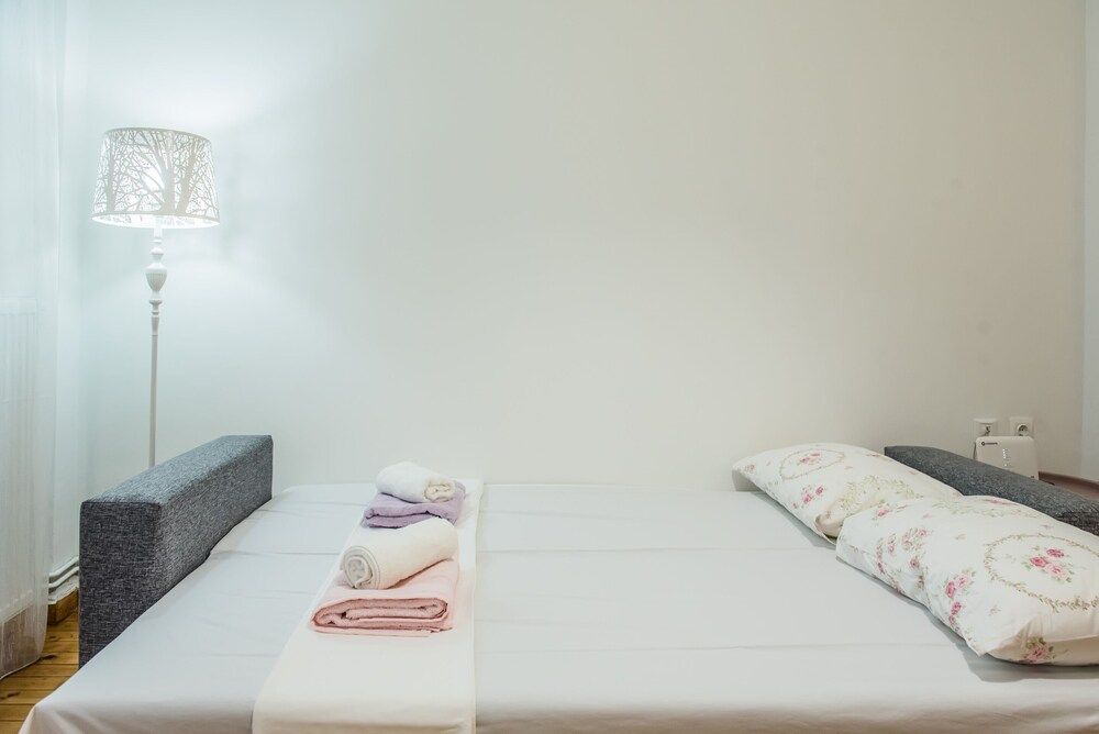 undefined Lavender Apt by halu! Apartments 9