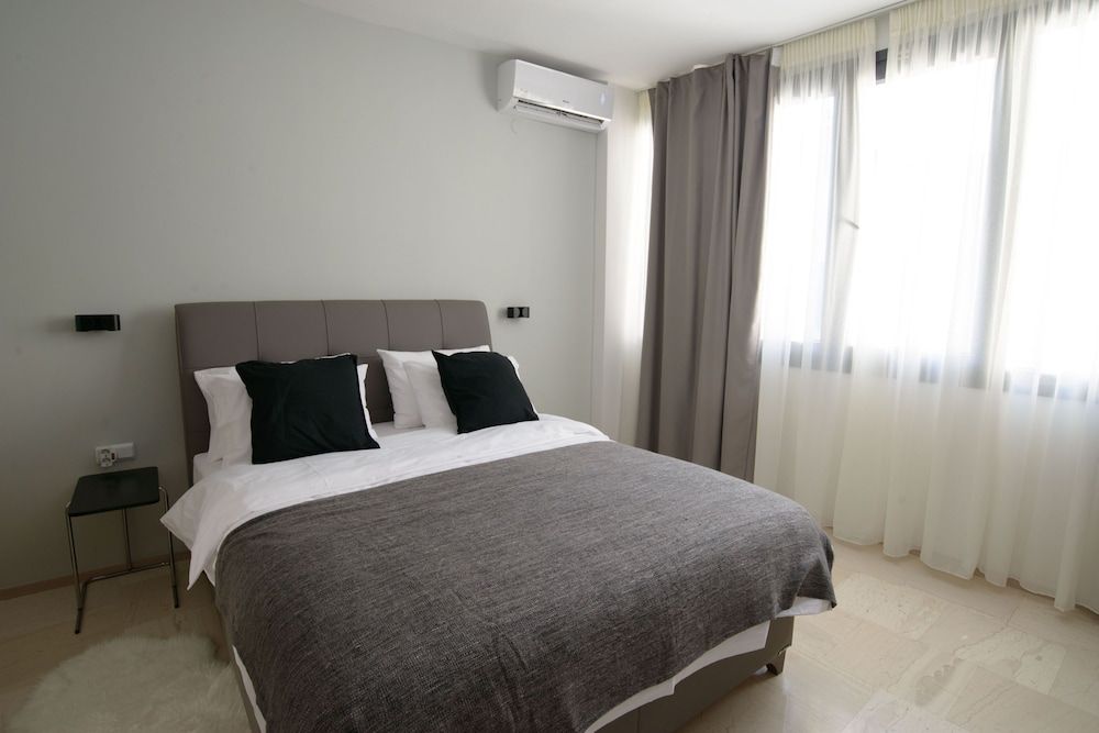 undefined halu! Modern City Center Apartment 7