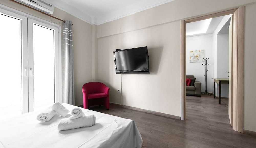 undefined 93 Nilie Hospitality MGMT 7