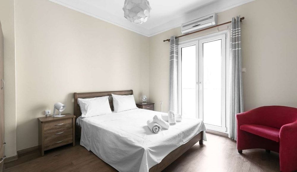 undefined 93 Nilie Hospitality MGMT 3