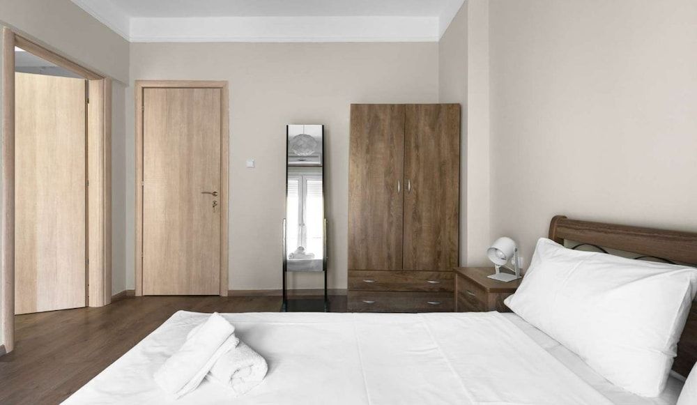 undefined 93 Nilie Hospitality MGMT 5