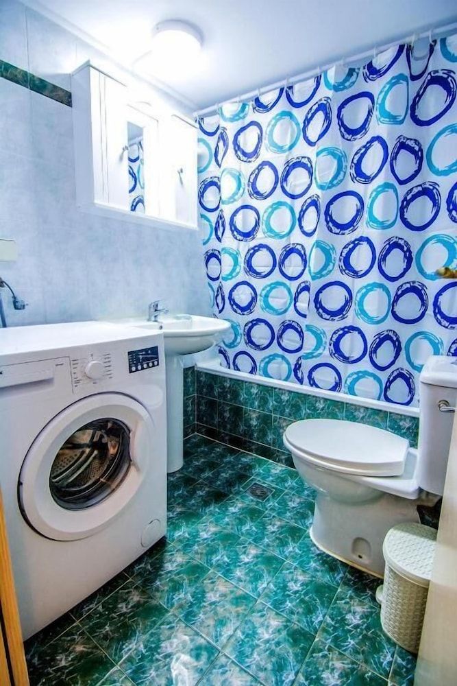 undefined Motiv Nilie Hospitality MGMT 4