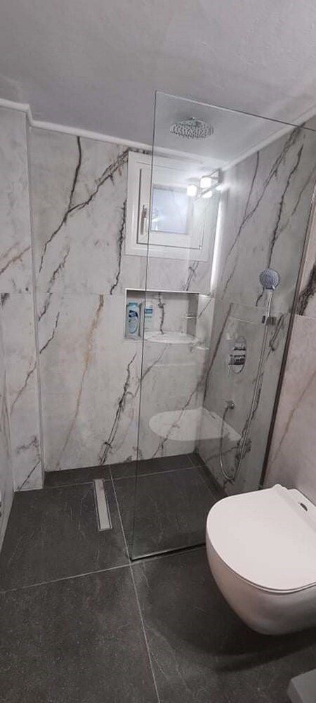 Flat 66 Deluxe Apartment, 2 Bedrooms 10