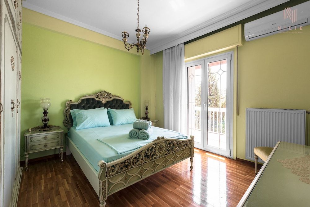 undefined Fairytale, Nilie Hospitality MGMT 3