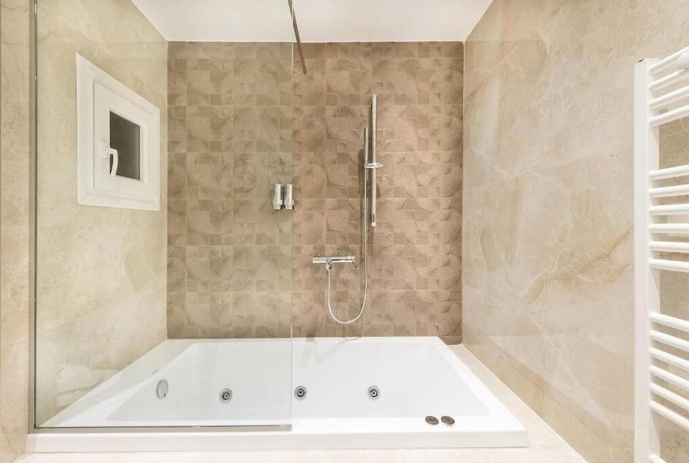 Porto Sea View Apartments - Gounari 33 Comfort Apartment, 1 Queen Bed with Sofa bed 4